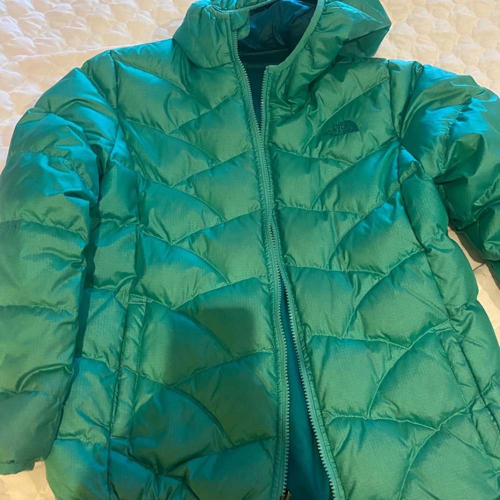 Reversible youth large teal North Face puffer coat